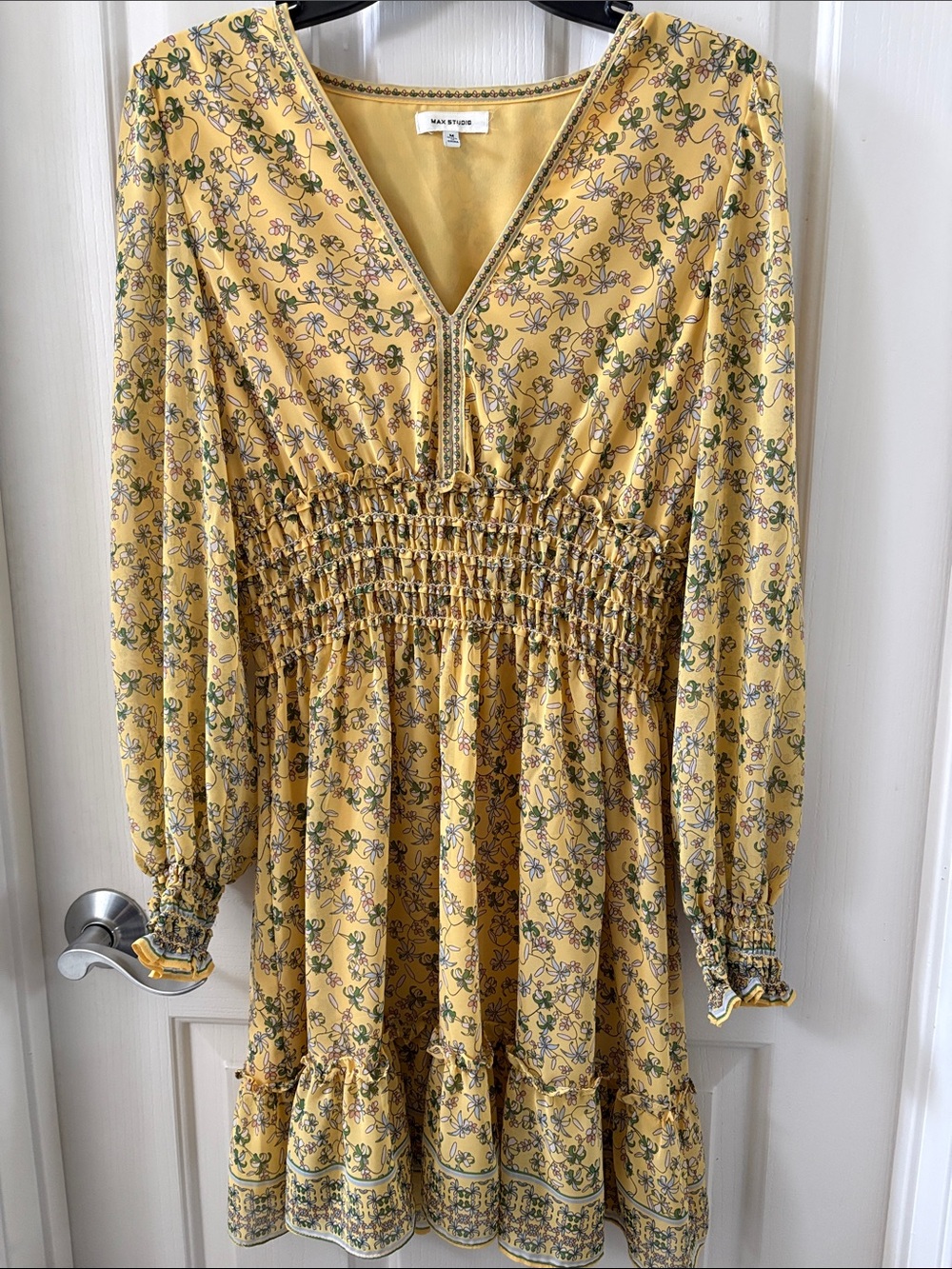 MAX STUDIO - v neck, long sleeve floral smocked waist dress
